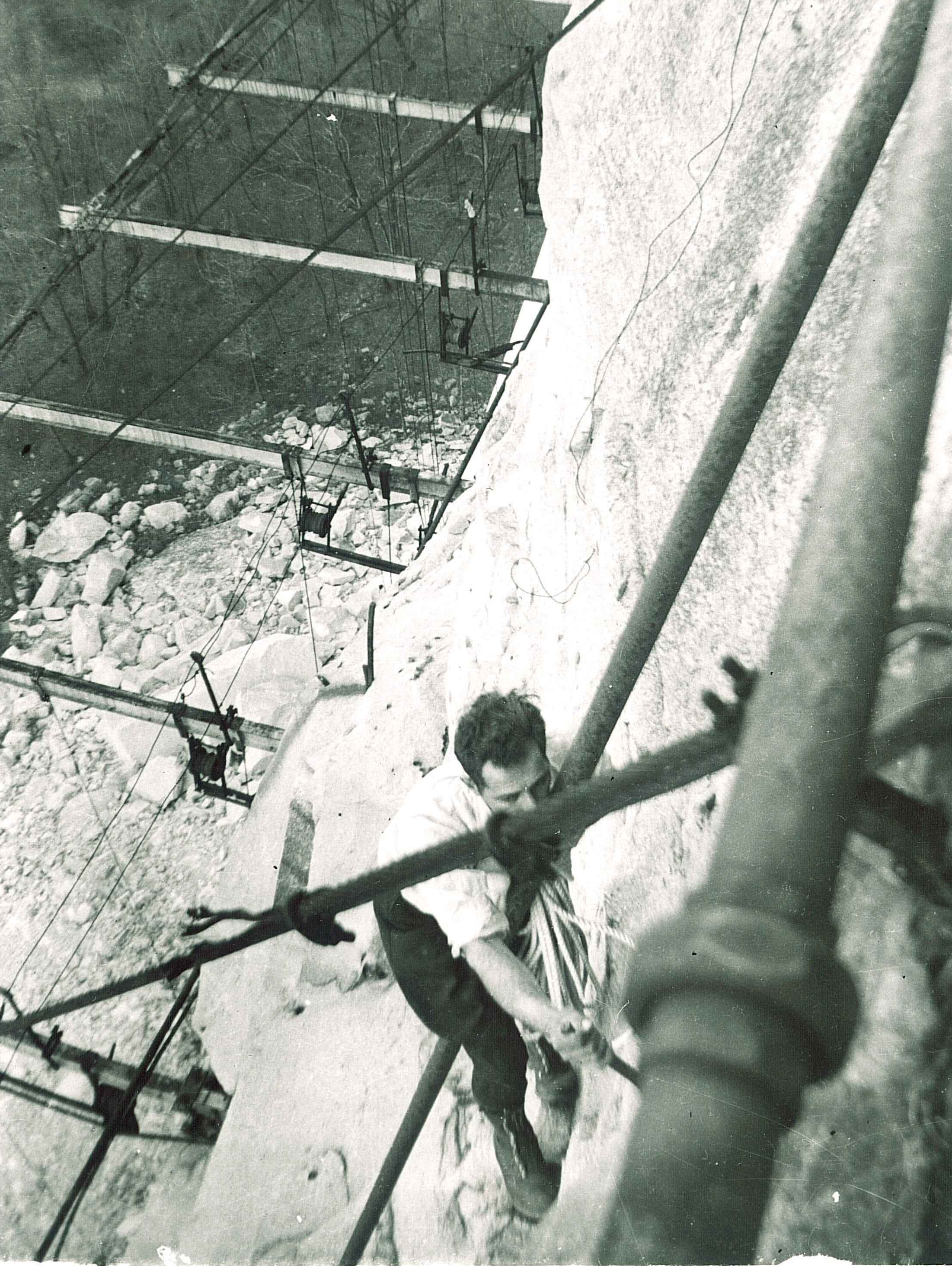 St Mtn Elias Nour with rigging