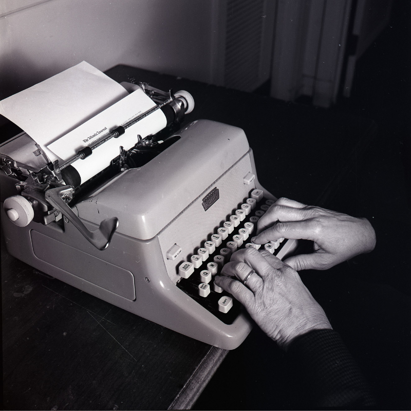 unidentified-typewriter-resized